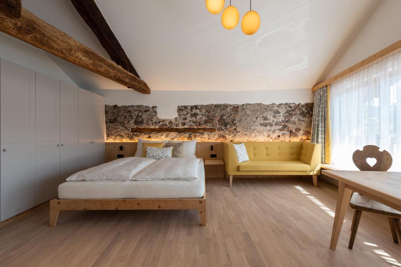 Weingut Schmid Oberrautner Apartment Suites Bolzano Exteriör bild