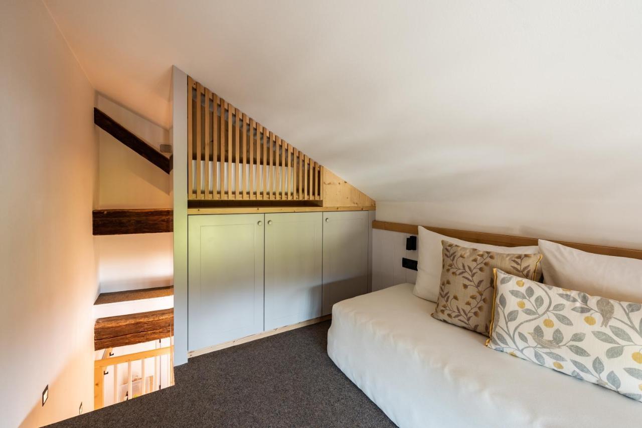 Weingut Schmid Oberrautner Apartment Suites Bolzano Exteriör bild
