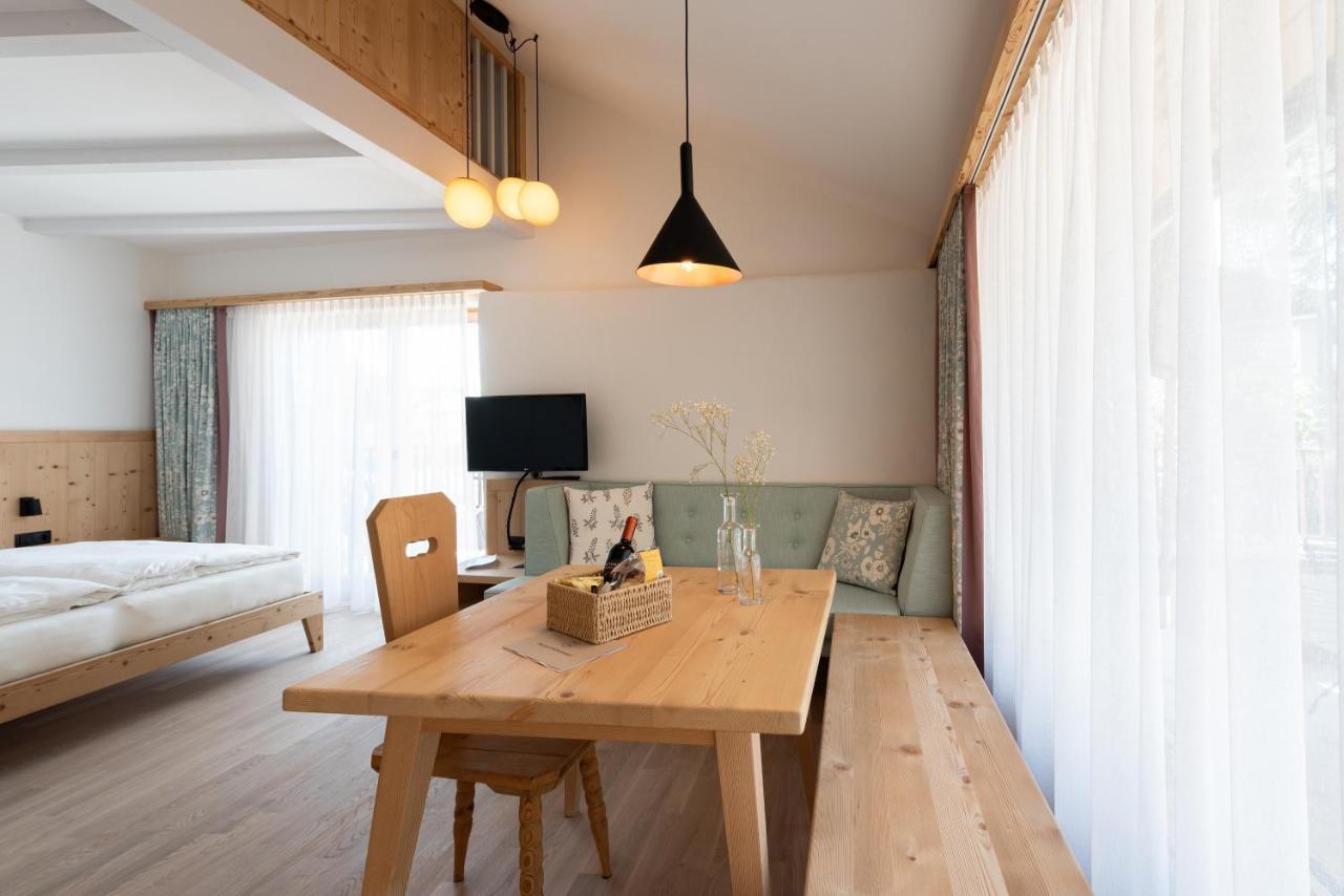 Weingut Schmid Oberrautner Apartment Suites Bolzano Exteriör bild